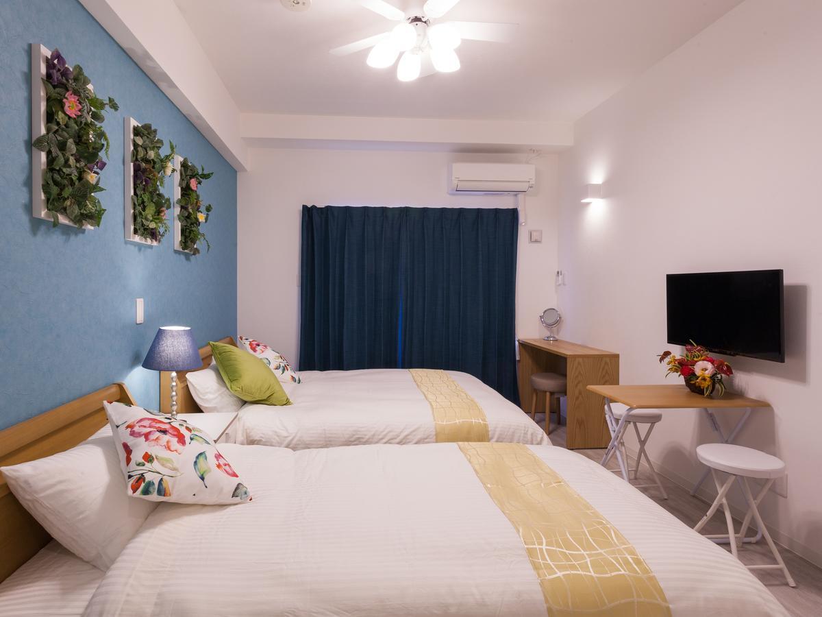 Kariyushi Condominium Resort Chatan Araha Sunset Exterior foto