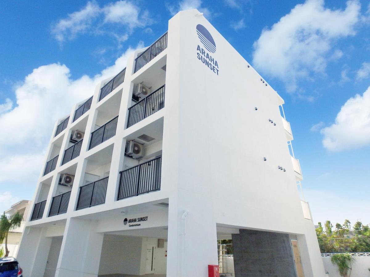 Kariyushi Condominium Resort Chatan Araha Sunset Exterior foto